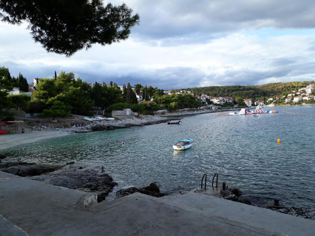 Apartments Boljat Trogir Ruang foto